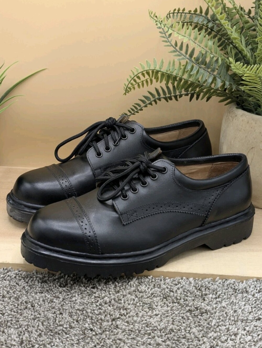 Liahona Black Leather Loafers Chunky Bottom Heavy Duty Shoes Men's Size 10.5